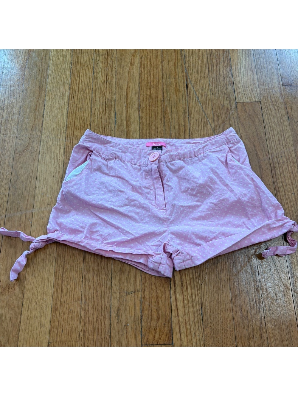 Vintage Y2K light pink polka dot mini shorts